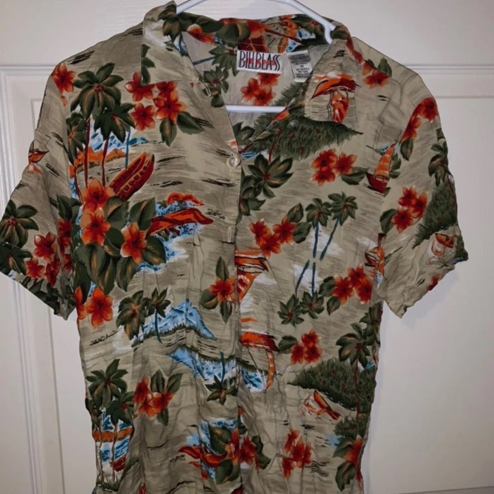 Bill Blass Button Up Shirt